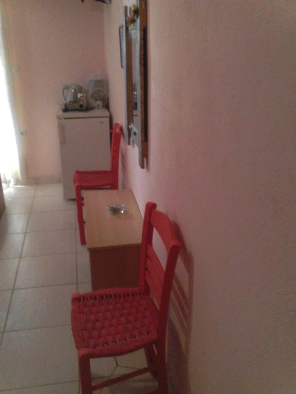 Mary Rooms Adámas Rom bilde