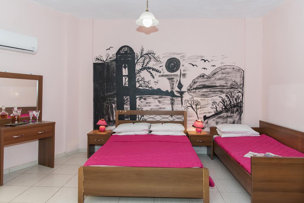 Mary Rooms Adámas Eksteriør bilde